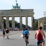 1609F 120 Mit Rad zum BrTor